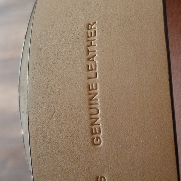 Michael Kors Brown Textured Wide Leather Buckle Belt with Gold Medallion - Picture 4 of 6